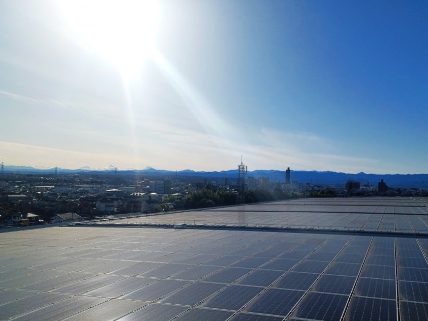 工場に設置する自家消費型太陽光発電設備のご紹介