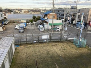 12月9日(金)に社屋横の駐車場を撮影