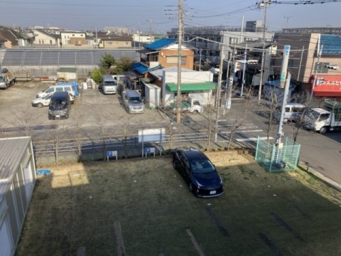 3月22日に社屋横の駐車場を撮影